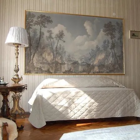Vintage Bed & Breakfast